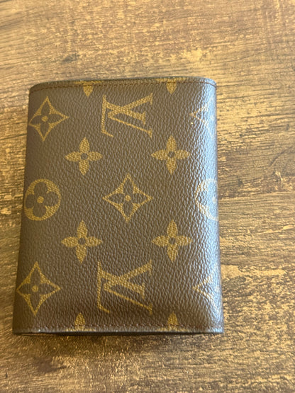 LOUIS VUITTON VICTORINE TRI-FOLD WALLET