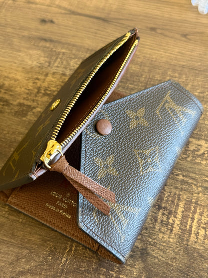 LOUIS VUITTON VICTORINE TRI-FOLD WALLET