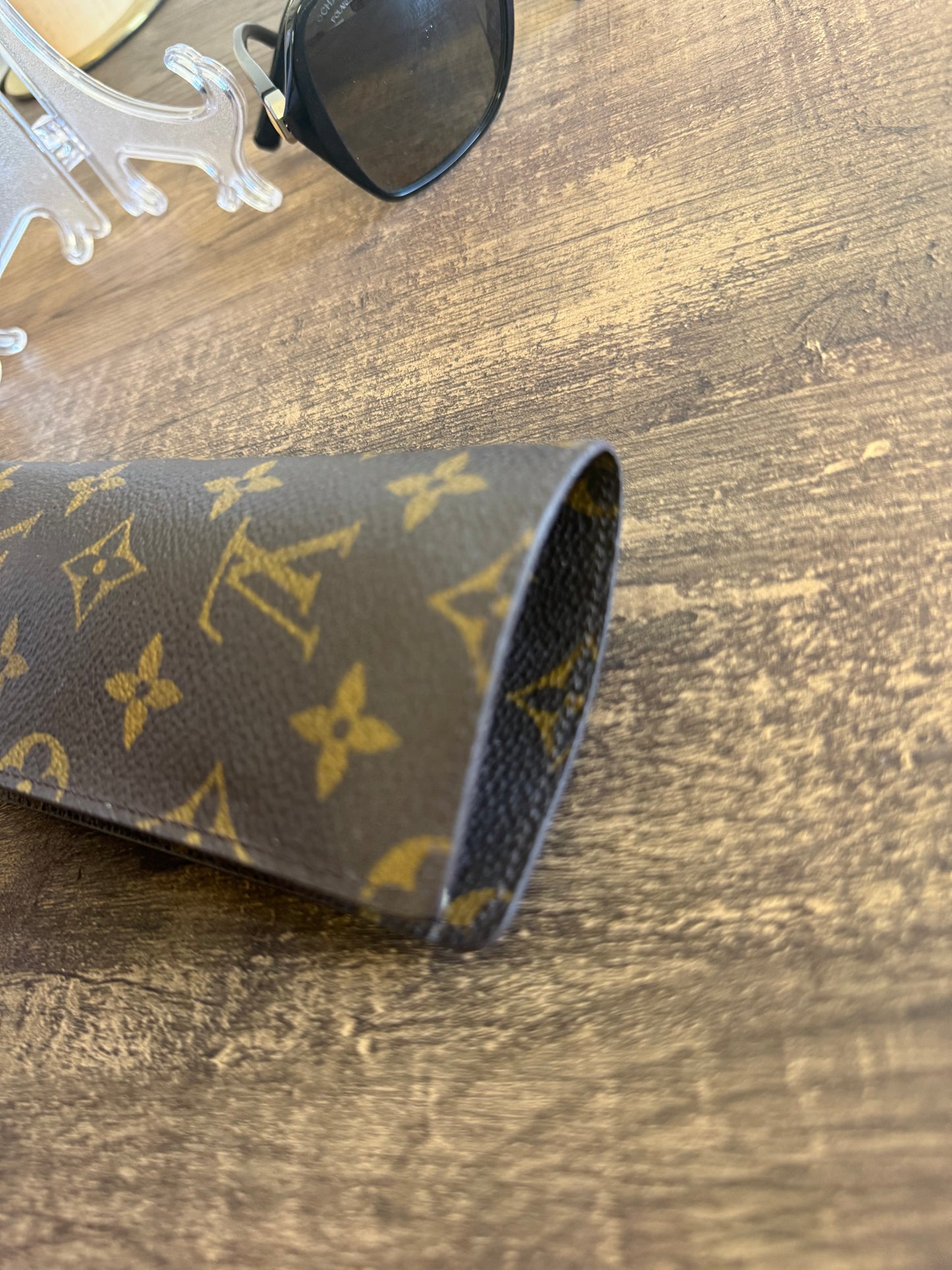 LOUIS VUITTON EYEGLASSES CASE MONOGRAM