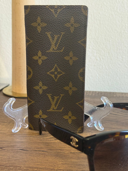 LOUIS VUITTON EYEGLASS CASE MONOGRAM
