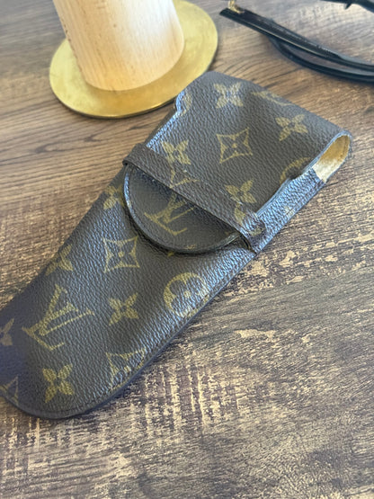 LOUIS VUITTON EYEGLASS CASE/PEN CASE MONOGRAM