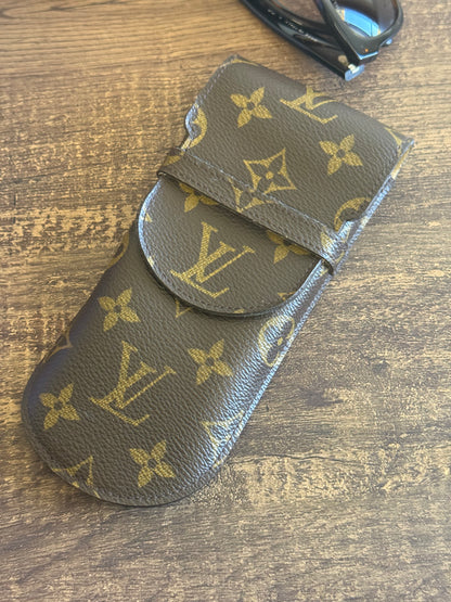 LOUIS VUITTON EYEGLASS CASE/PEN CASE MONOGRAM