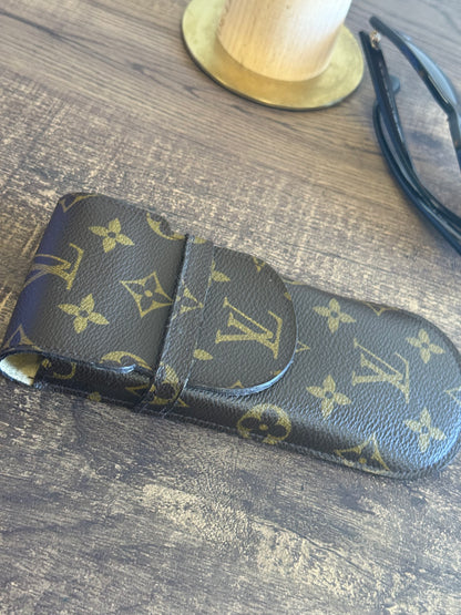 LOUIS VUITTON EYEGLASS CASE/PEN CASE MONOGRAM