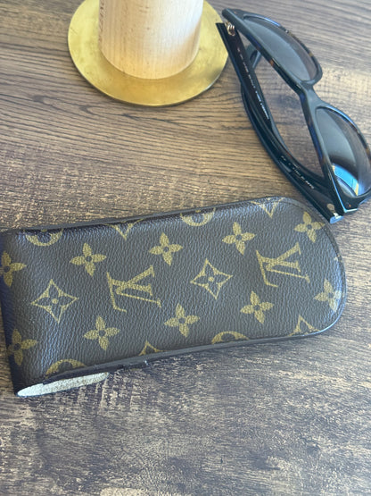 LOUIS VUITTON EYEGLASS CASE/PEN CASE MONOGRAM