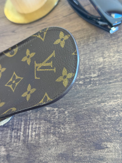 LOUIS VUITTON EYEGLASS CASE/PEN CASE MONOGRAM