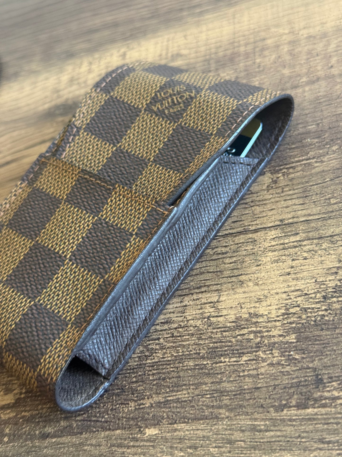 LOUIS VUITTON CIGARETTE CASE DAMIER EBENE