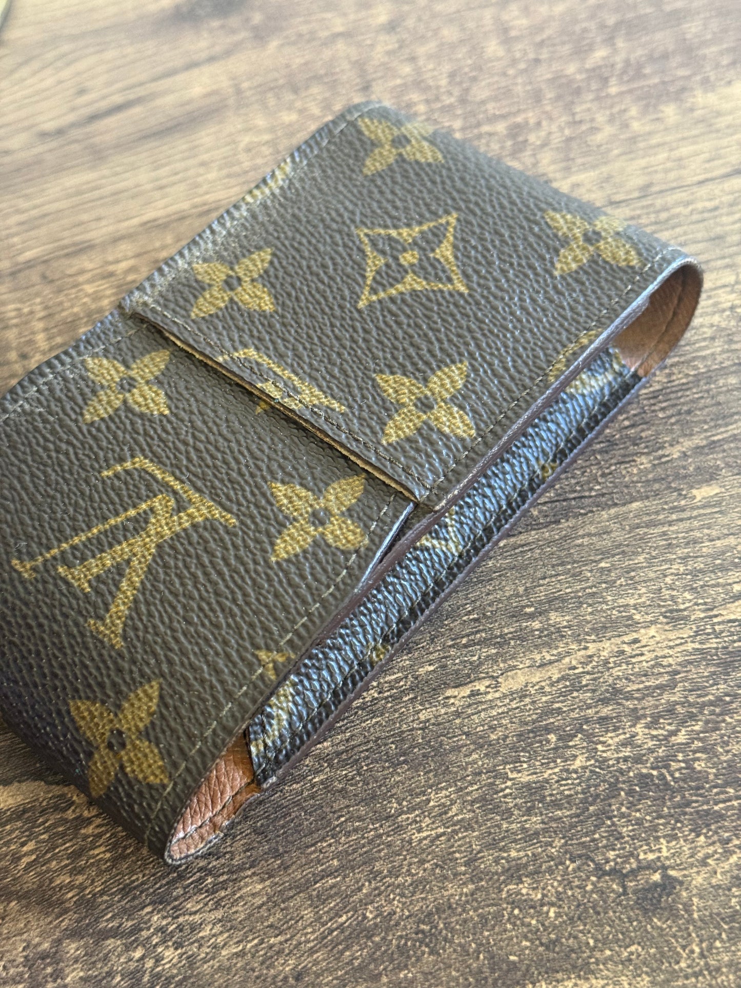 LOUIS VUITTON CIGARETTE CASE MONOGRAM