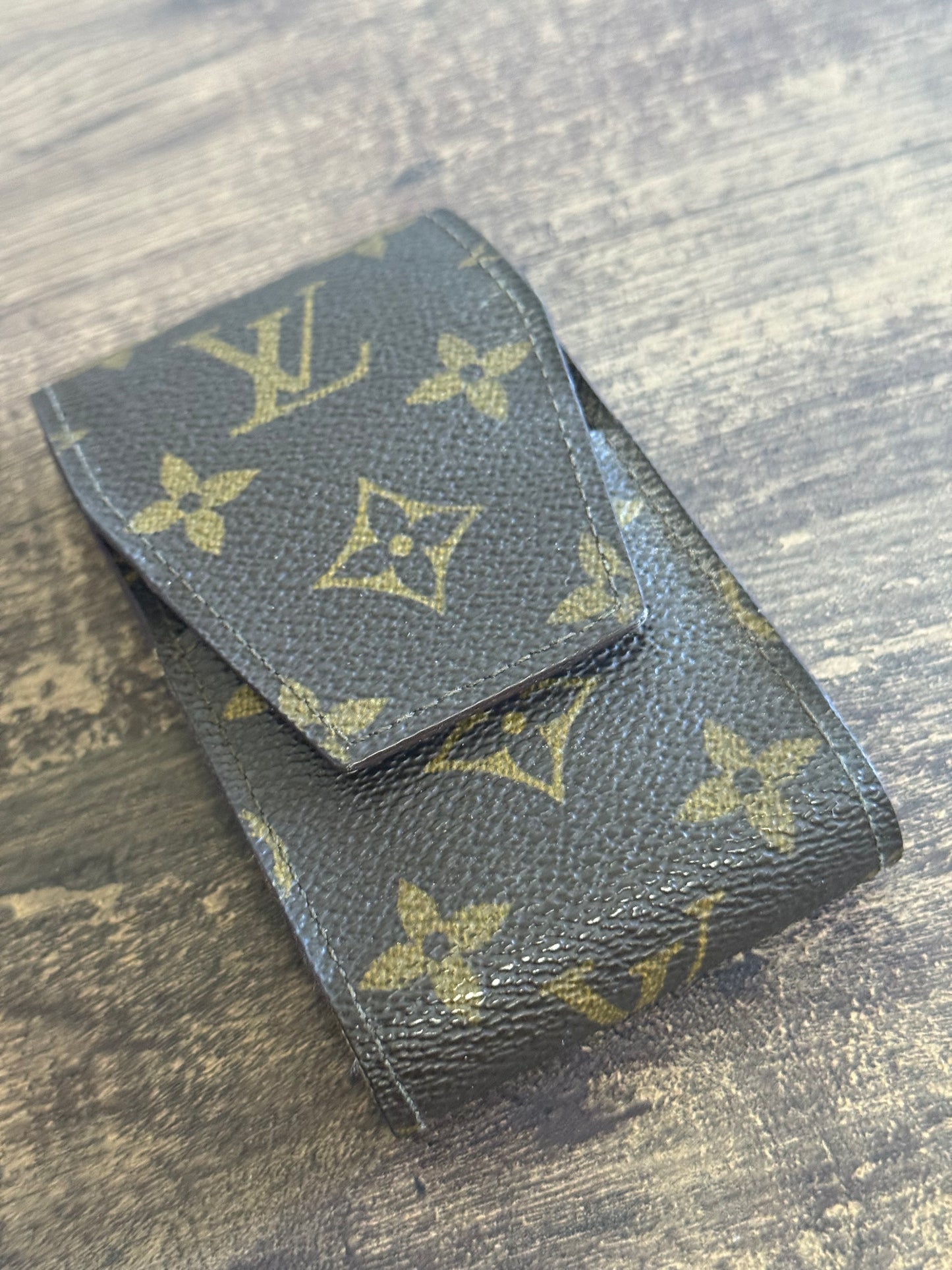 LOUIS VUITTON CIGARETTE CASE MONOGRAM