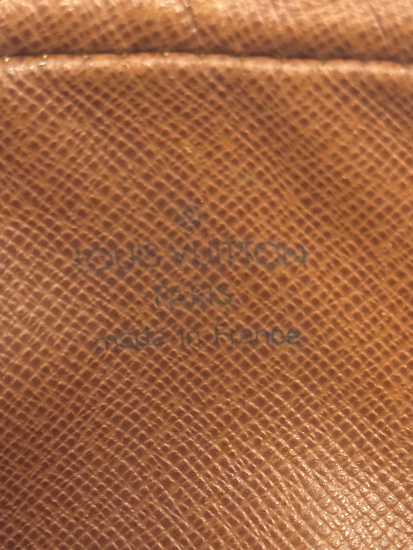 LOUIS VUITTON MARLEY BANDOULIERE CROSSBODY