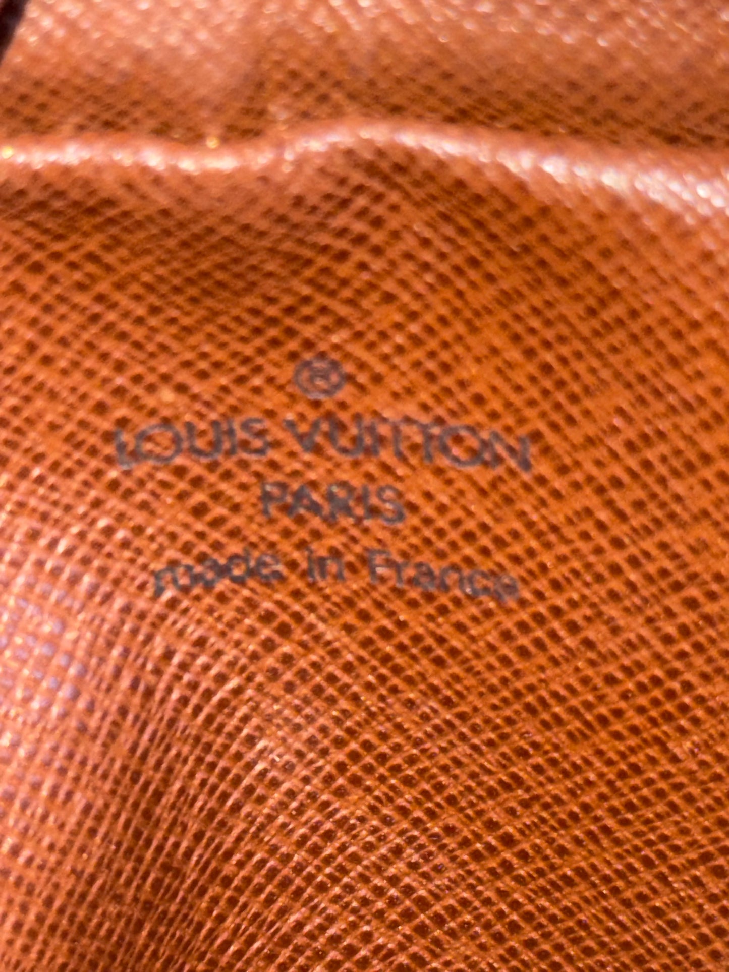LOUIS VUITTON DANUBE MONOGRAM CANVAS AR0022
