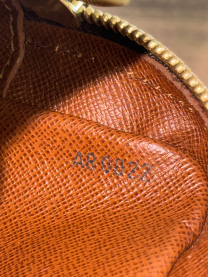 LOUIS VUITTON DANUBE MONOGRAM CANVAS AR0022
