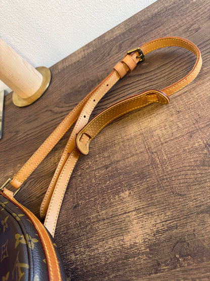 LOUIS VUITTON CHANTILY MM MONOGRAM CANVAS