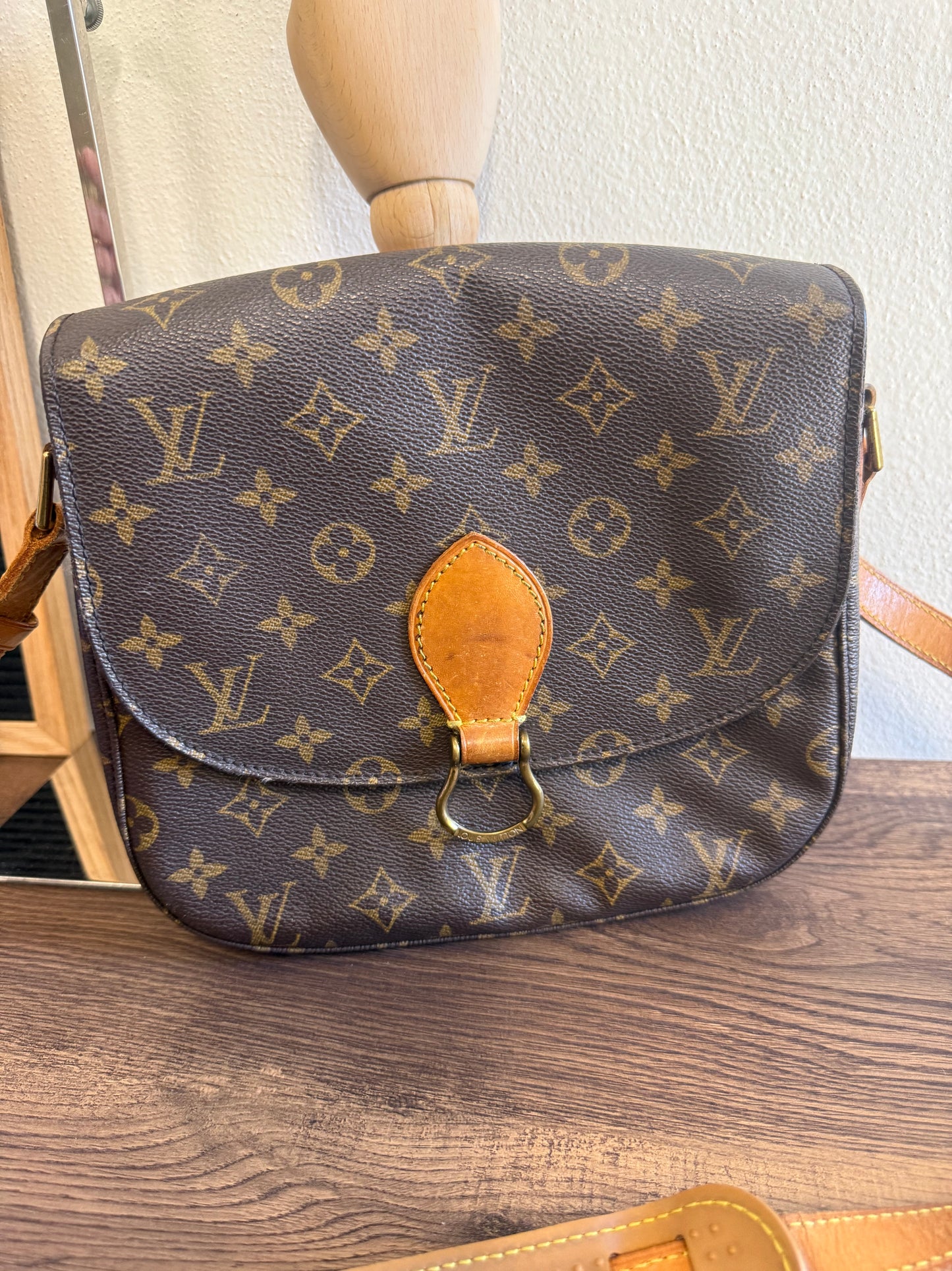 LOUIS VUITTON SAINT CLOUD GM