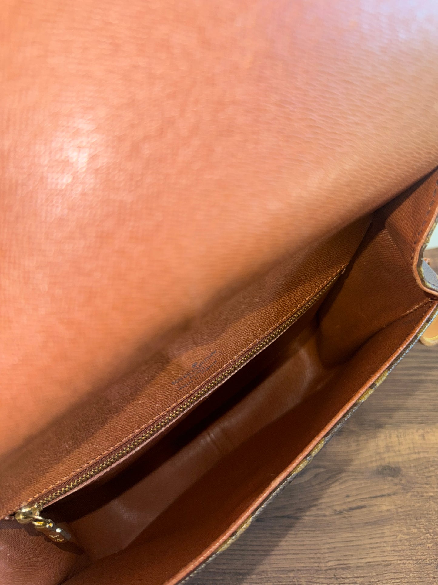 LOUIS VUITTON SAINT CLOUD GM