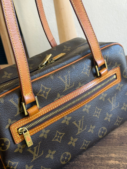 LOUIS VUITTON CITE MM IN MONOGRAM SD1002
