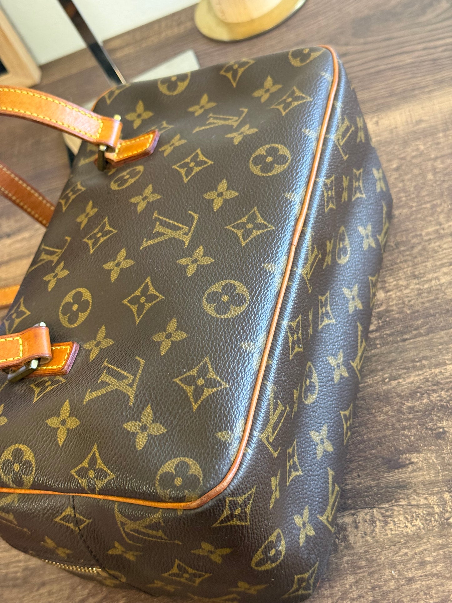 LOUIS VUITTON CITE MM IN MONOGRAM SD1002