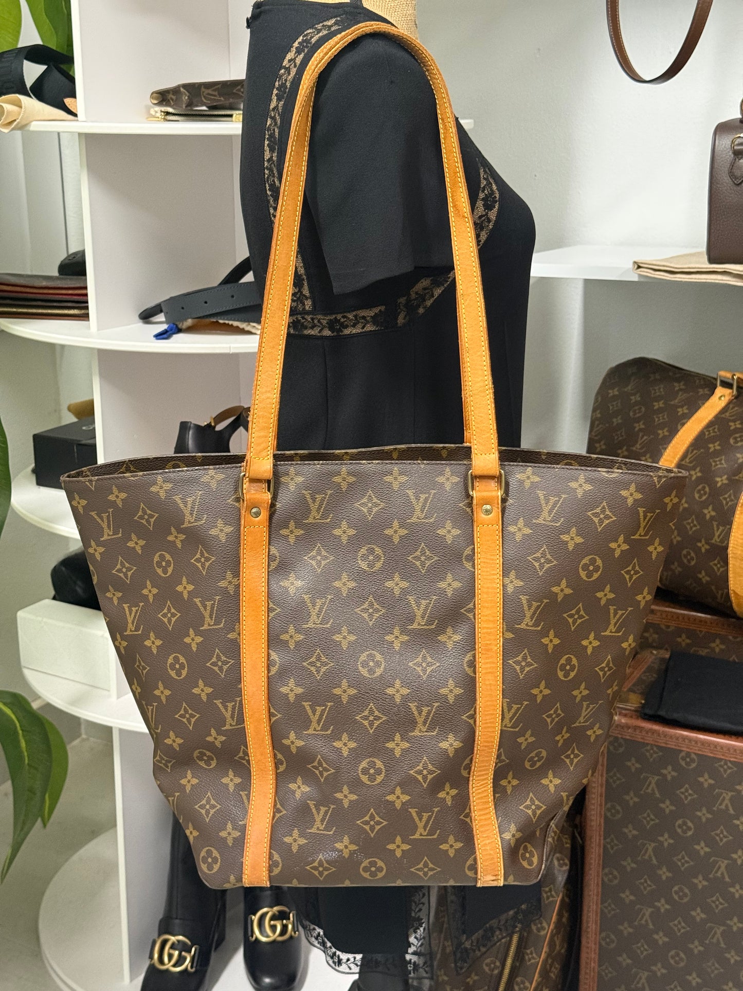 LOUIS VUITTON SAC SHOPPING GM TOTE BAG