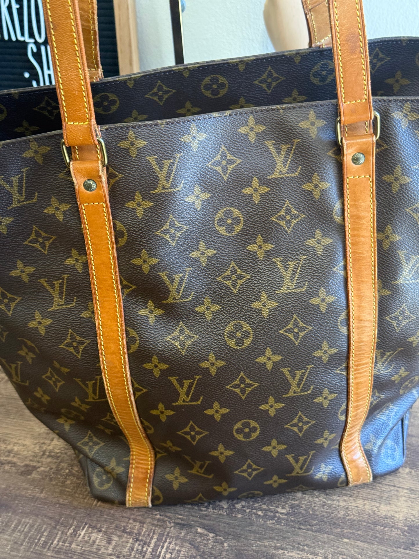 LOUIS VUITTON SAC SHOPPING GM TOTE BAG