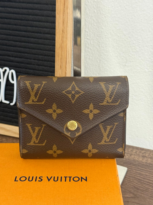 LOUIS VUITTON VICTORINE MONOGRAM