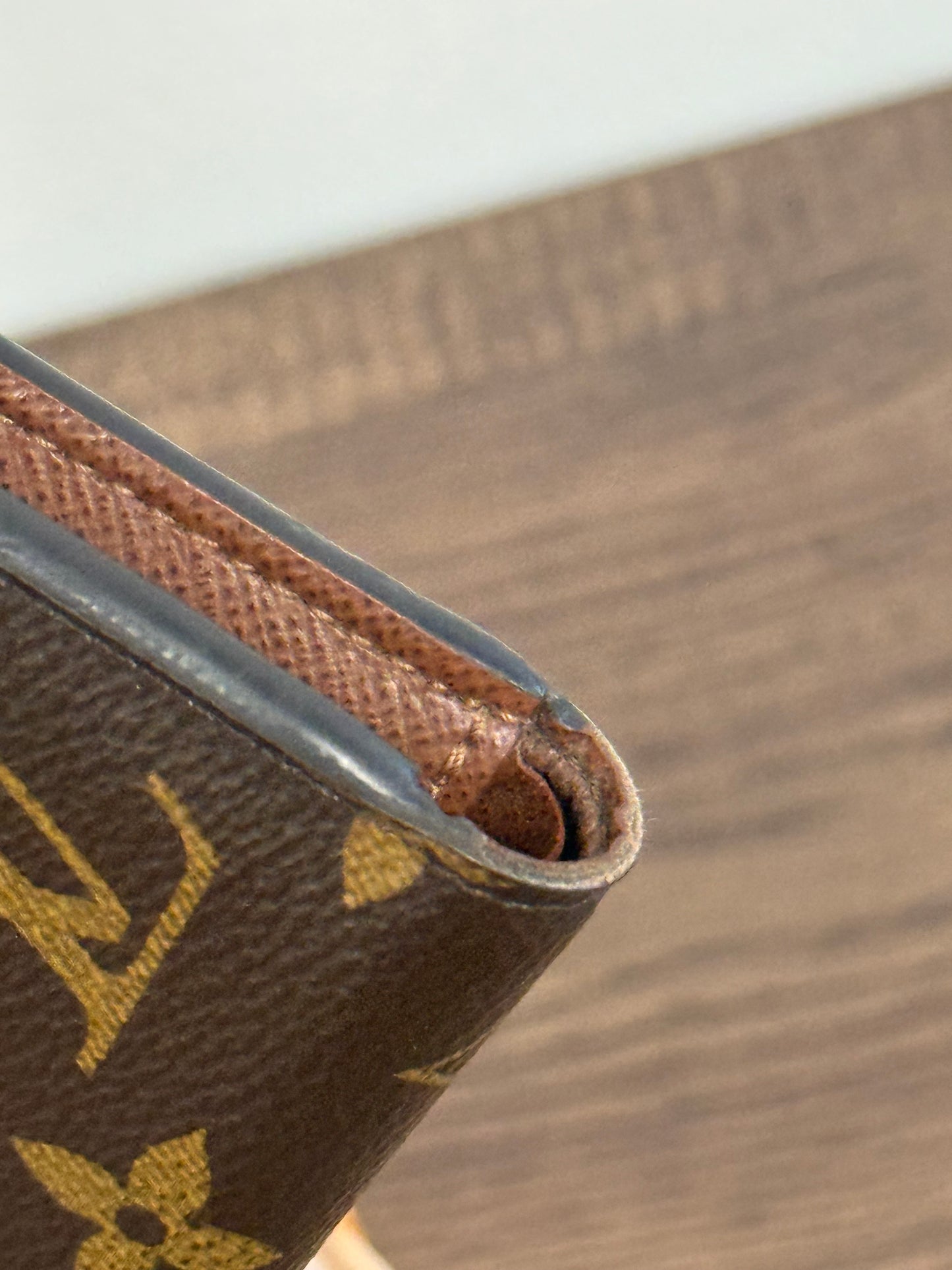 LOUIS VUITTON VICTORINE MONOGRAM