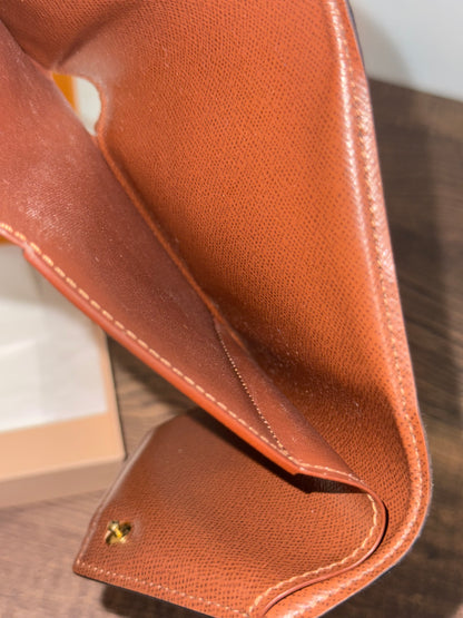 LOUIS VUITTON VICTORINE MONOGRAM