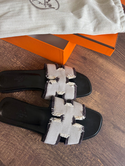 HERMES Purnoir canvas ORAN TOILE H FRINGE Sandals Shoes 38