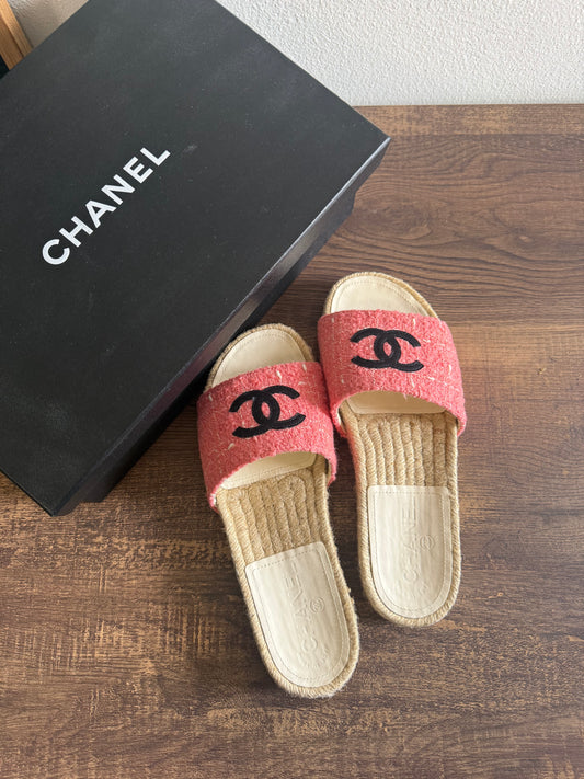 CHANEL Tweed Grosgrain CC Mule Slide 37 Pink Black