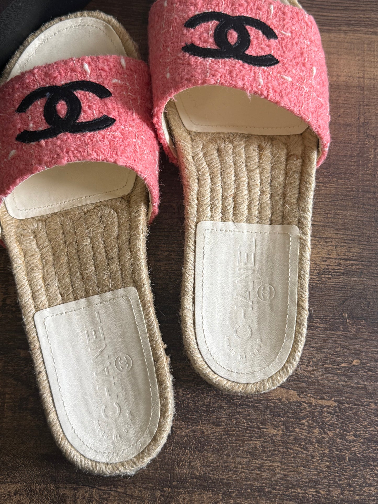 CHANEL Tweed Grosgrain CC Mule Slide 37 Pink Black