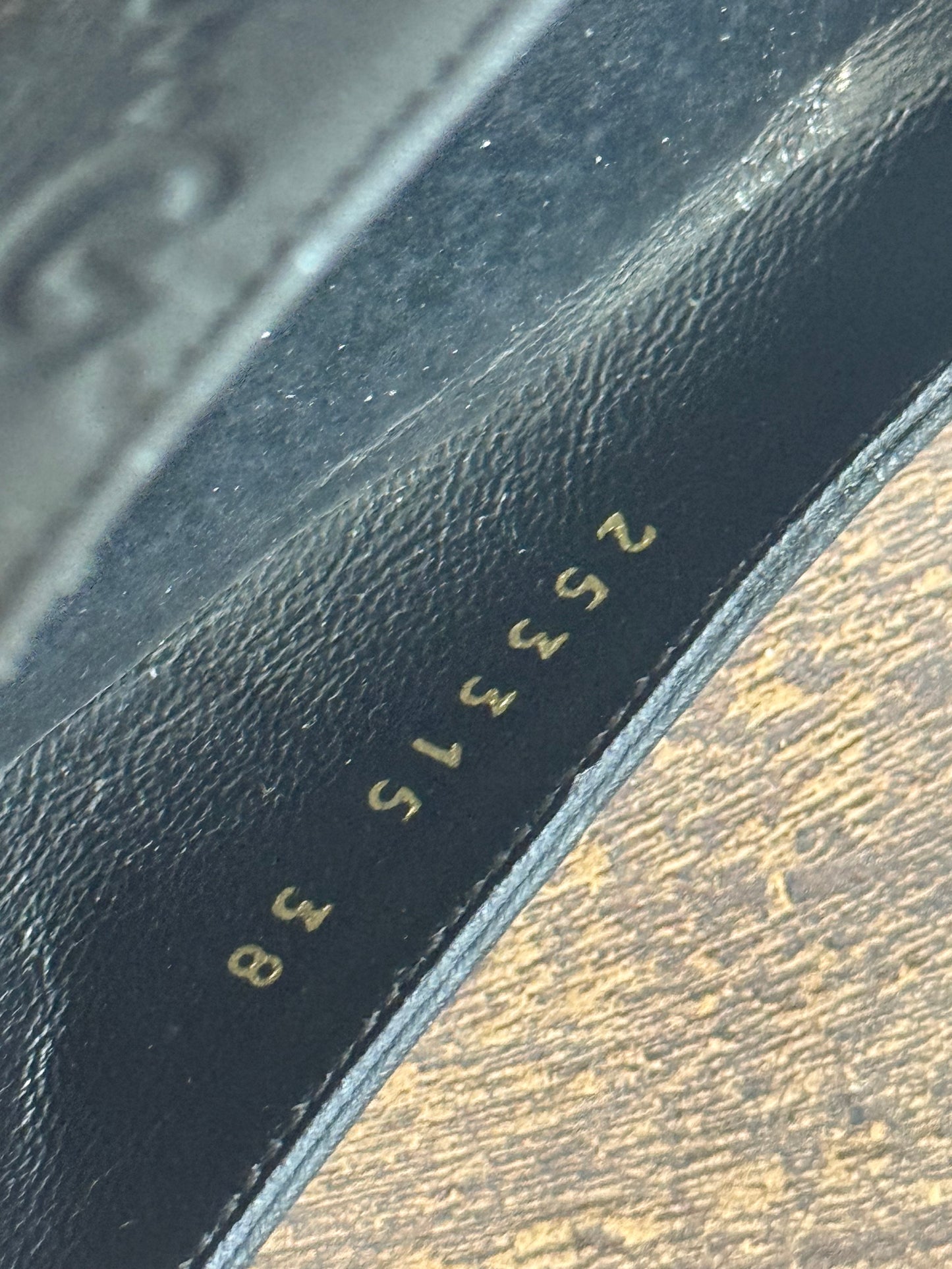 GUCCI Black Leather Vintage Web Ballet Flats Size 38