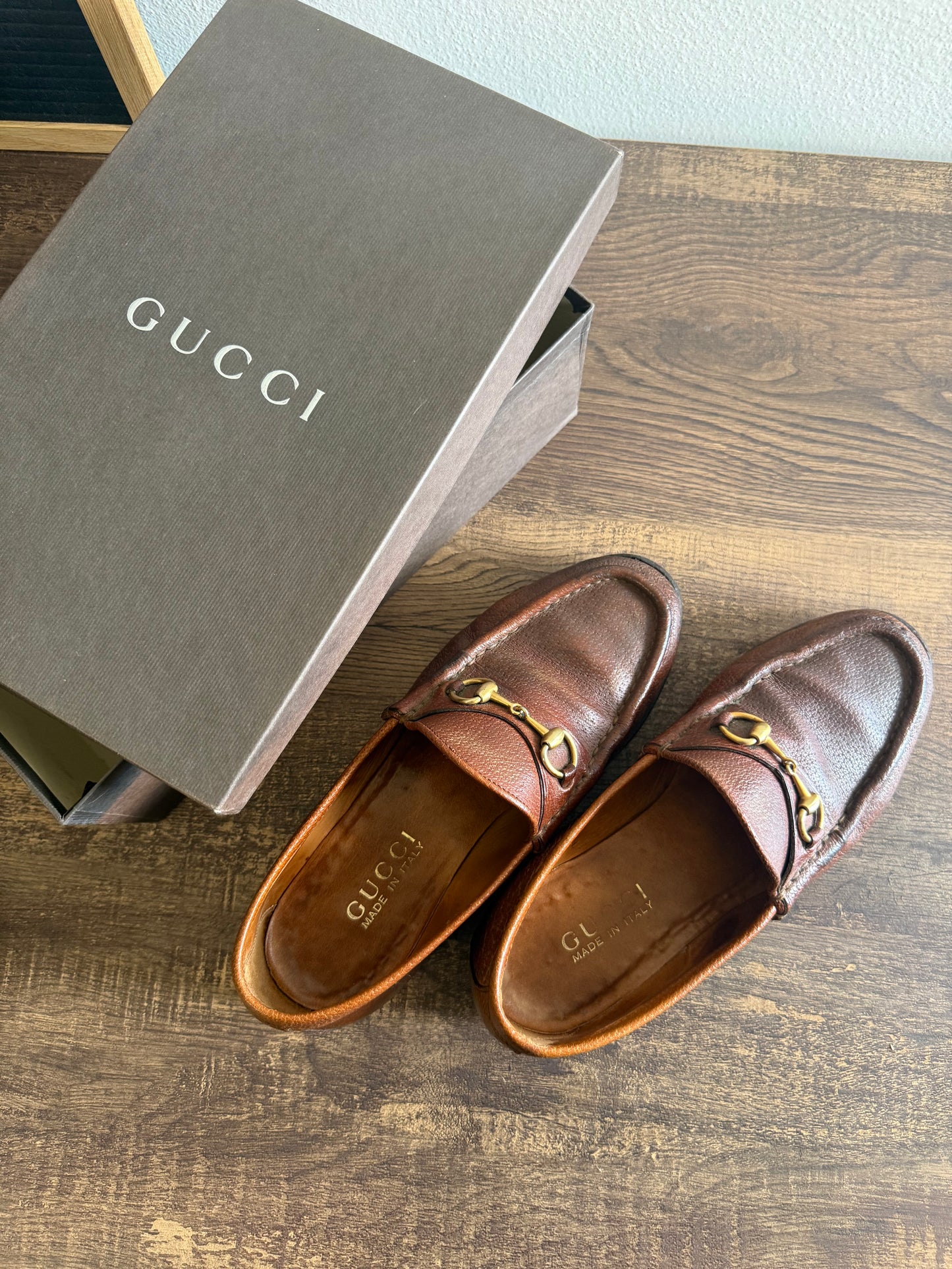 GUCCI 1953 HORSEBIT LOAFERS SIZE 36.5