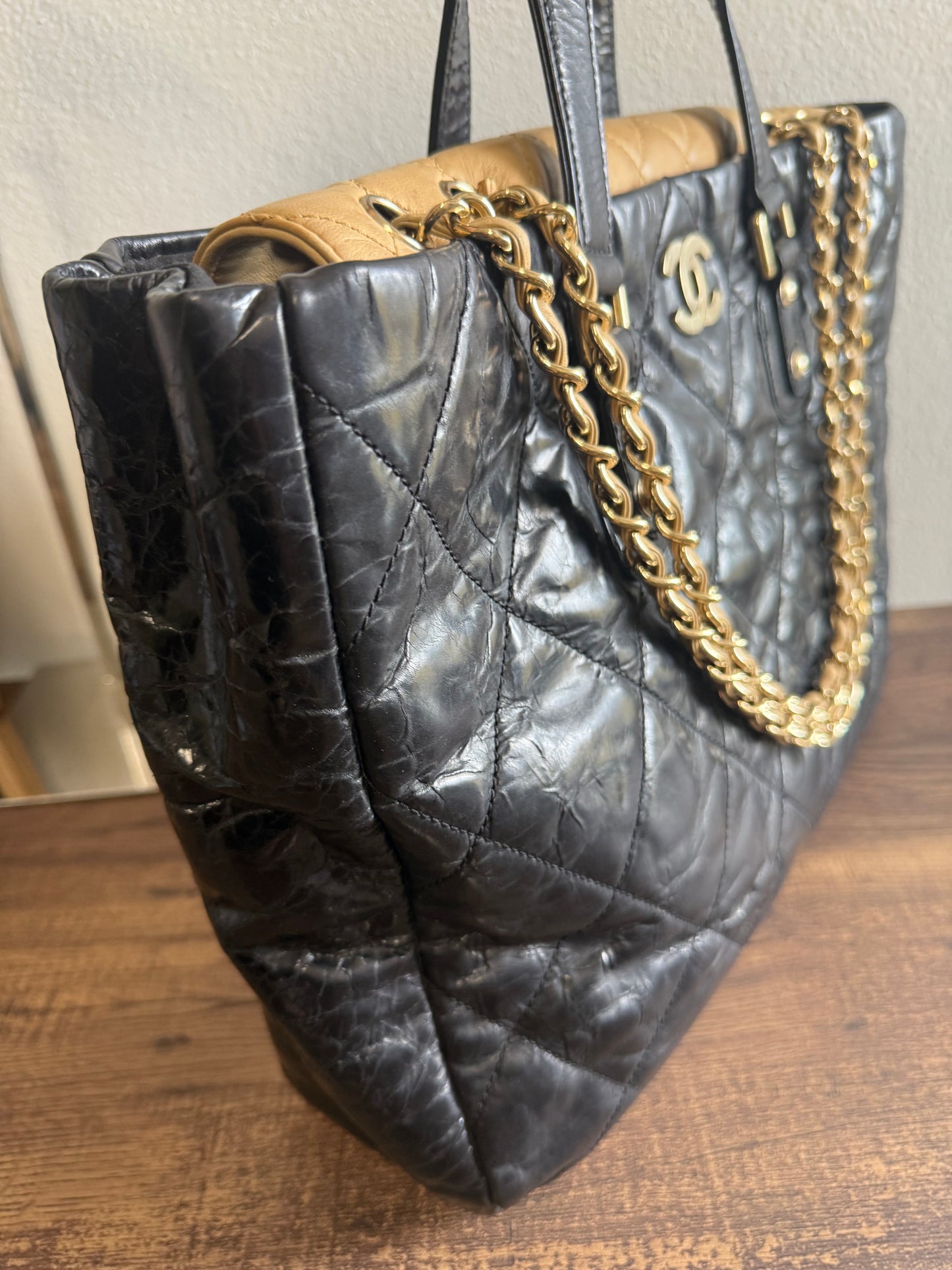 CHANEL Portobello Distressed Leather Tote Black Beige Flap
