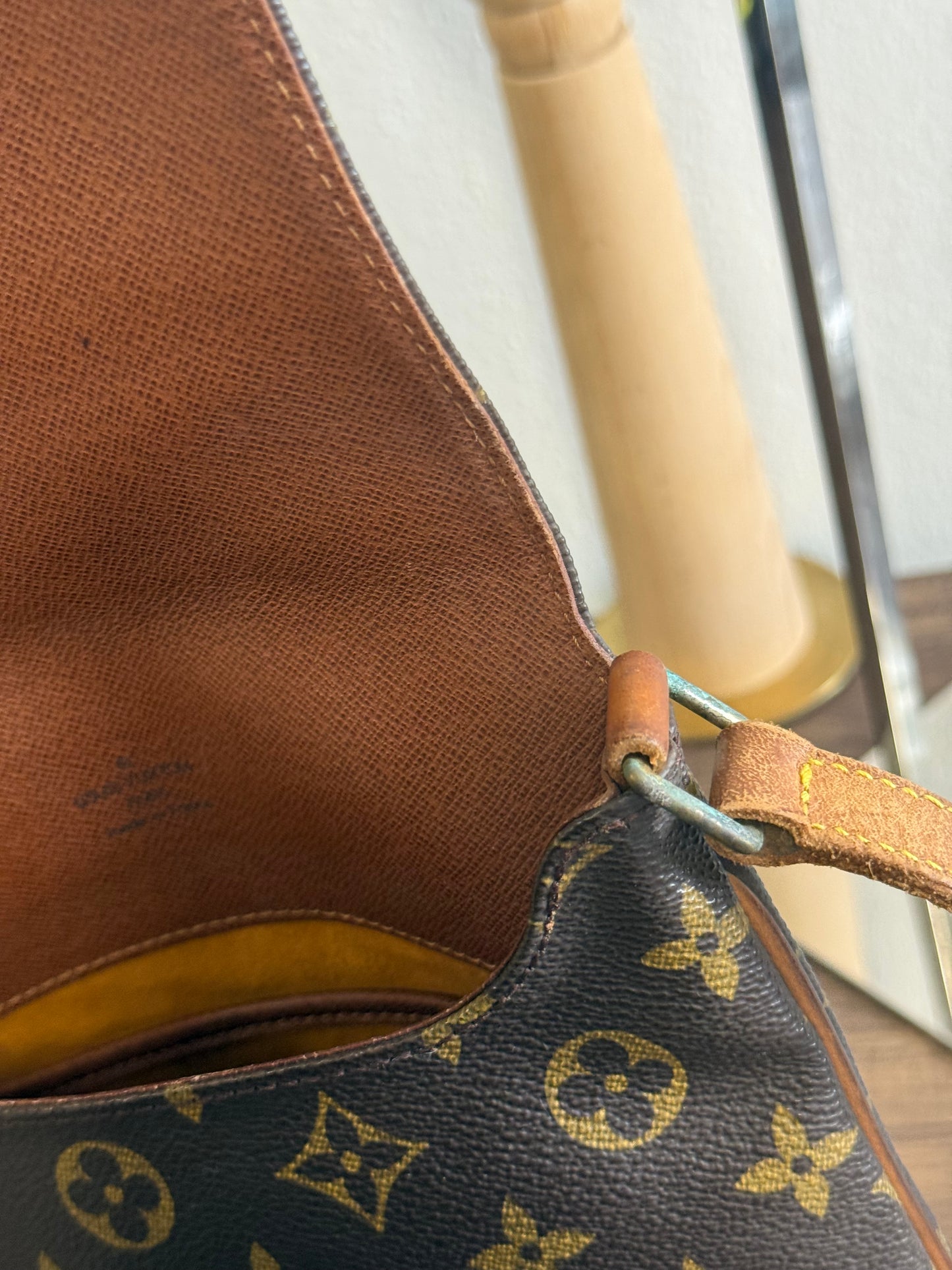 MUSETTE SALSA SHORT STRAP