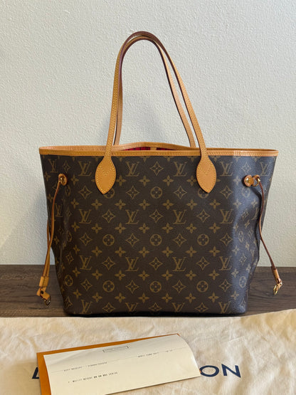 LOUIS VUITTON NEVERFULL MM IN MONOGRAM RED INTERIOR WITH POUCH