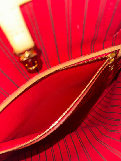 LOUIS VUITTON NEVERFULL MM IN MONOGRAM RED INTERIOR WITH POUCH