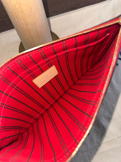 LOUIS VUITTON NEVERFULL MM IN MONOGRAM RED INTERIOR WITH POUCH