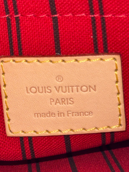 LOUIS VUITTON NEVERFULL MM IN MONOGRAM RED INTERIOR WITH POUCH