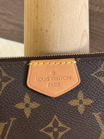 LOUIS VUITTON SMALL POCHETTE WITH CHAIN FROM MULTI-POCHETTE ACCESSORIES SET MONOGRAM CANVAS