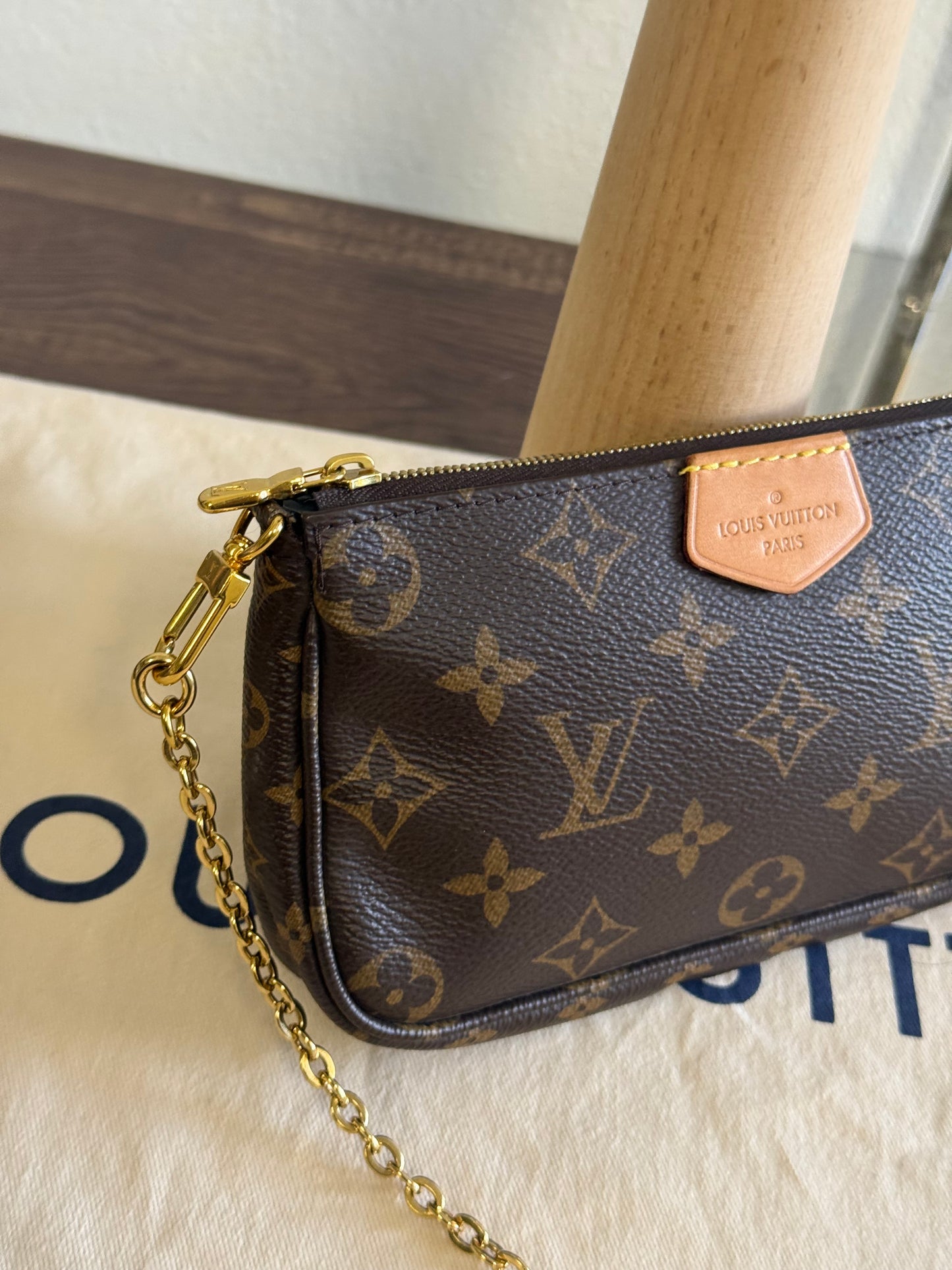 LOUIS VUITTON SMALL POCHETTE WITH CHAIN FROM MULTI-POCHETTE ACCESSORIES SET MONOGRAM CANVAS