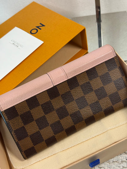 Clapton Long Wallet Ebene Magnolia