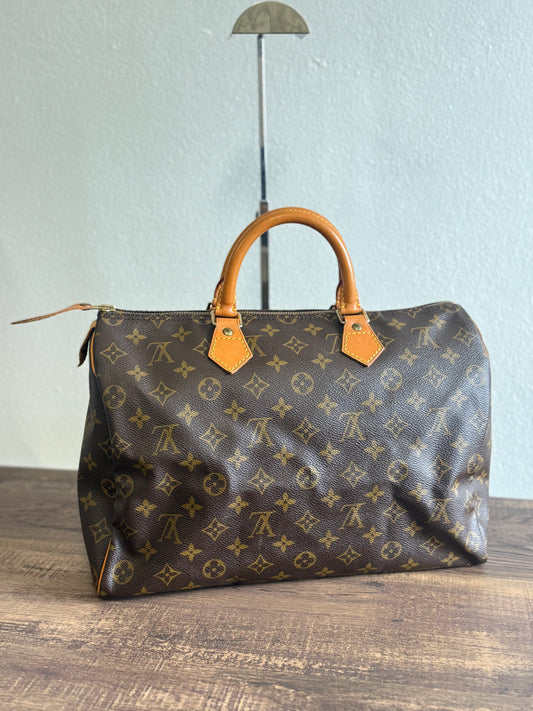 LOUIS VUITTON SPEEDY 35 IN MONOGRAM CANVAS