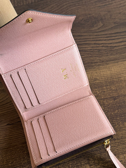 VICTORINE IN MONOGRAM - ROSE BALLERINE INTERIOR WITH INITIALS