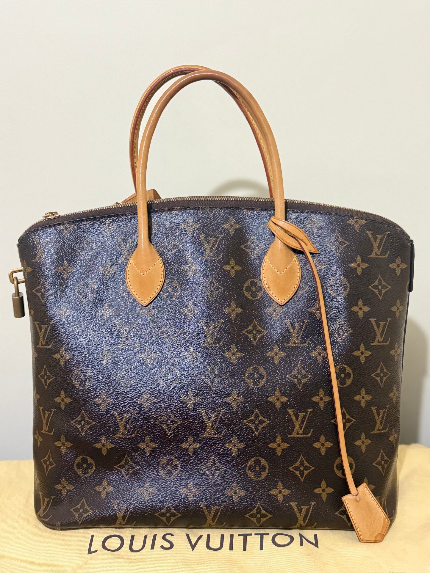 Louis Vuitton Lockit MM Bag Monogram Canvas