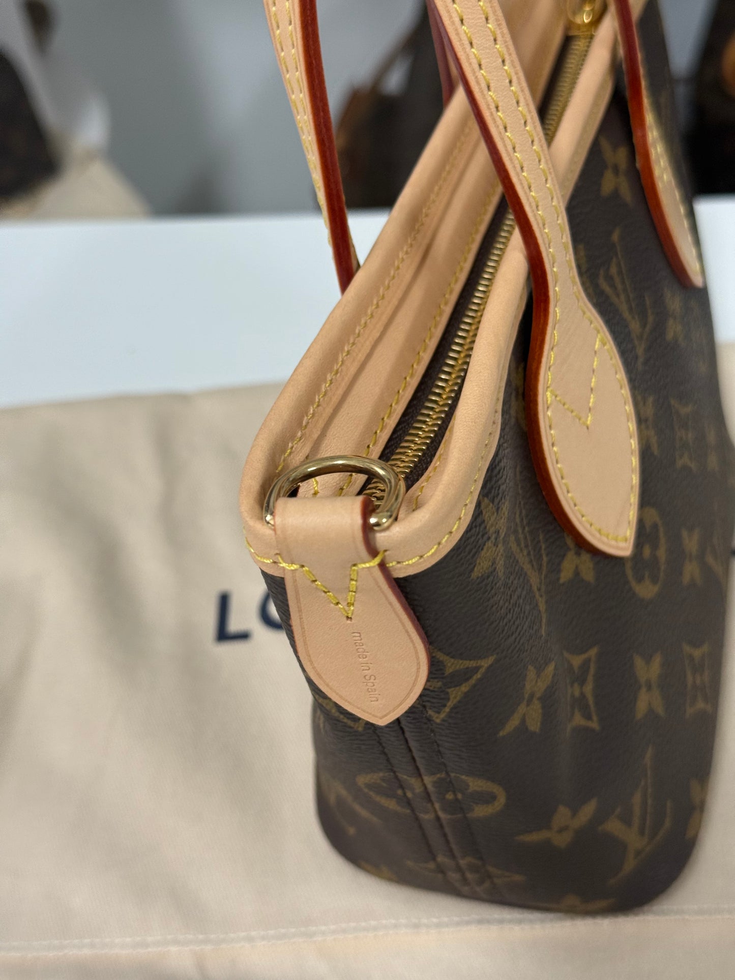 LOUIS VUITTON NEVERFULL BB IN BEIGE INTERIOR