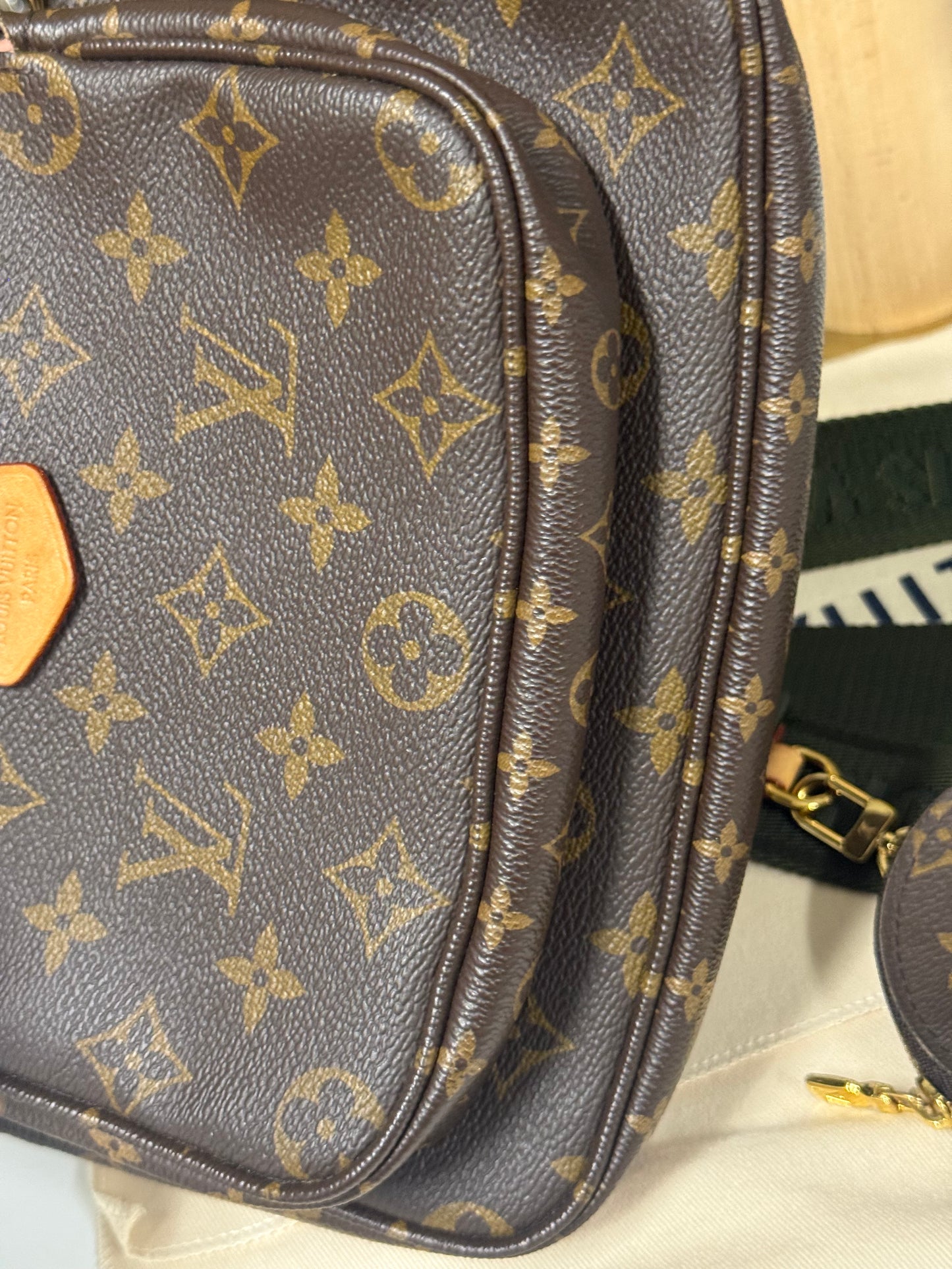 LOUIS VUITTON MULTI-POCHETTE ACCESSOIRES IN KHAKI GREEN