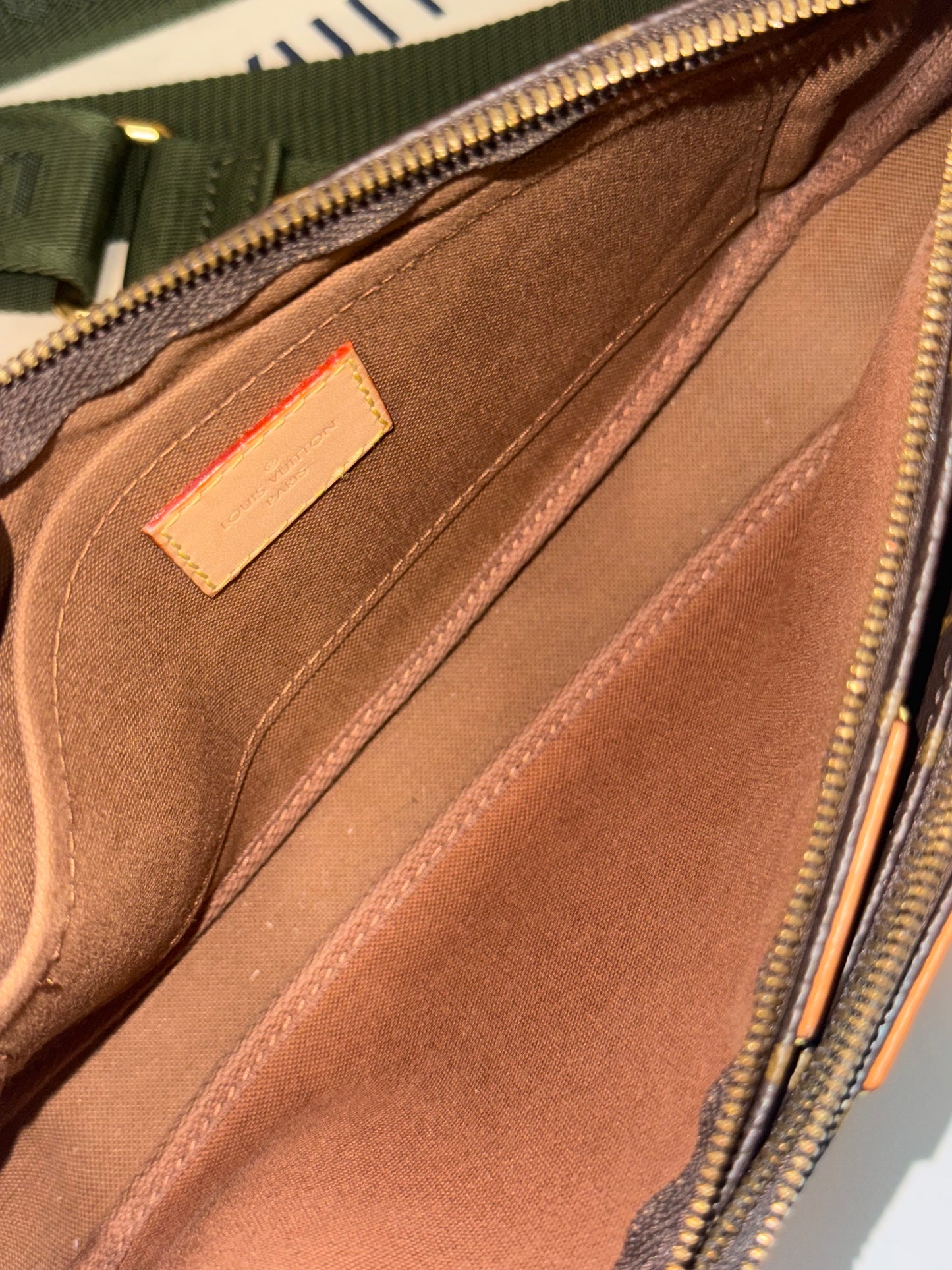 LOUIS VUITTON MULTI-POCHETTE ACCESSOIRES IN KHAKI GREEN