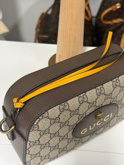 GUCCI GG SUPREME NEO VINTAGE HANDBAG