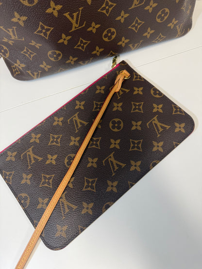 LOUIS VUITTON NEVERFULL MM IN MONOGRAM - PIVOINE INTERIOR