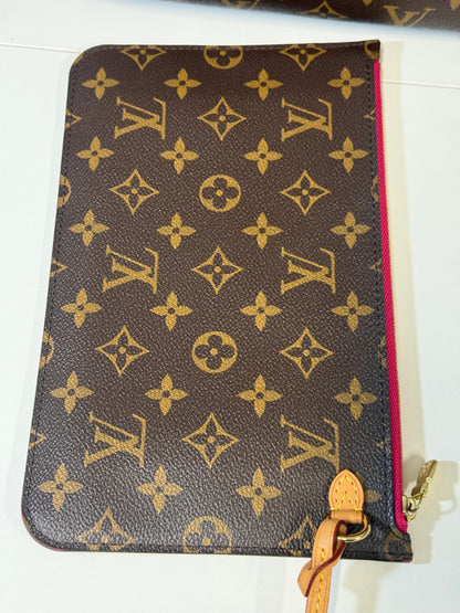 LOUIS VUITTON NEVERFULL MM IN MONOGRAM - PIVOINE INTERIOR