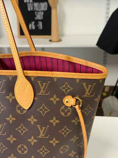 LOUIS VUITTON NEVERFULL MM IN MONOGRAM - PIVOINE INTERIOR
