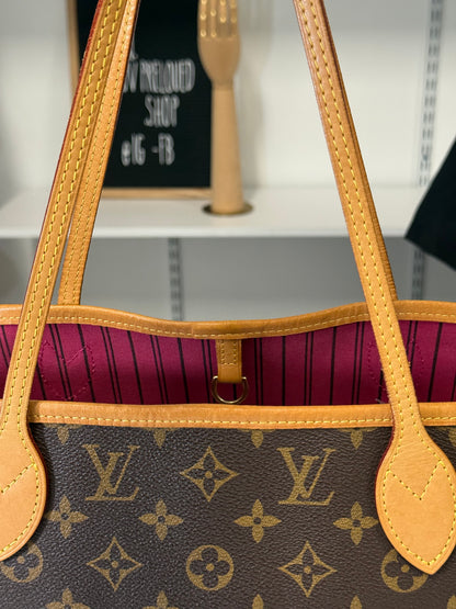 LOUIS VUITTON NEVERFULL MM IN MONOGRAM - PIVOINE INTERIOR